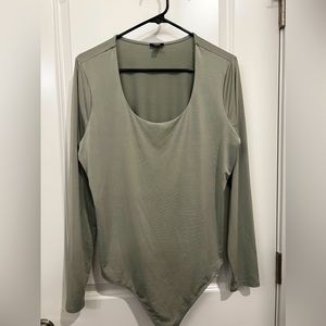 Express bodysuit scoop neck
